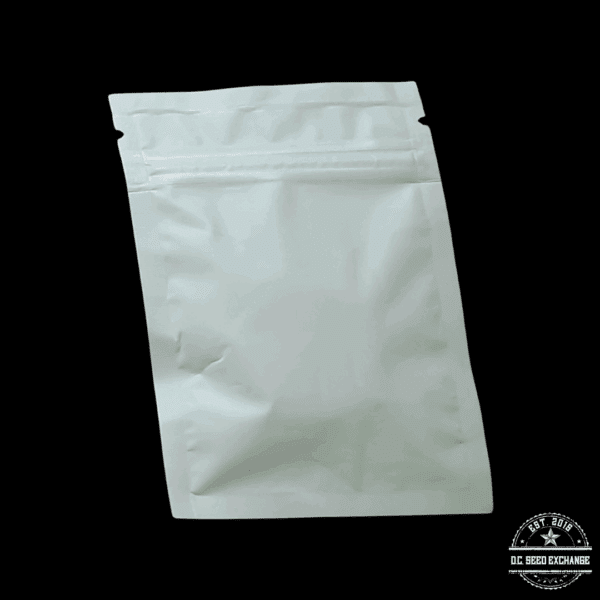 Strayfox Gardenz Purple Jam Kush (Triangle Kush x Kandahar) 10 Regular Seeds - Image 2